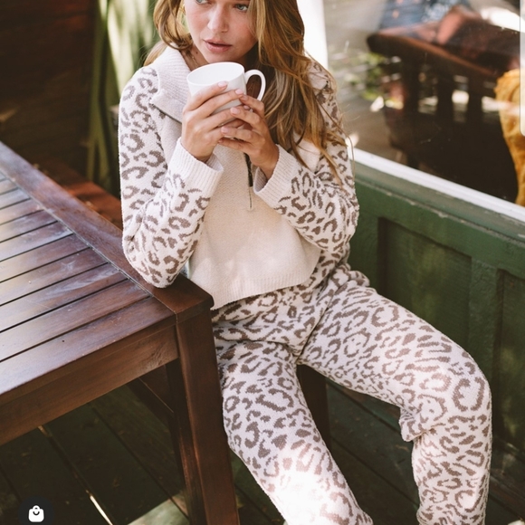 Amarillys Boutique Leopard Bottoms and top - Picture 1 of 5